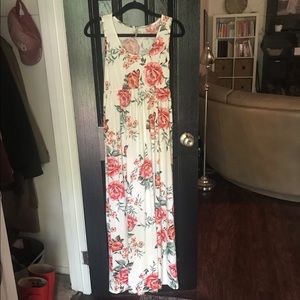 Boutique Floral Maxi Dress Size M/L